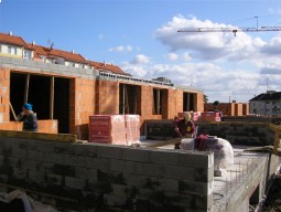 Bytovky Dynamik 242.jpg